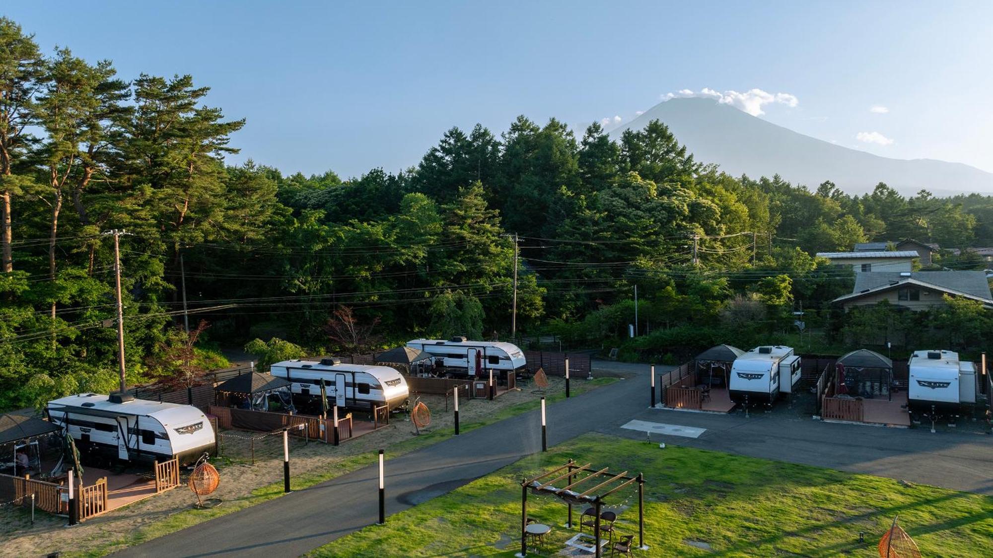 Gramercy Village 山中湖 Glamping &Sauna Yamanakako Esterno foto